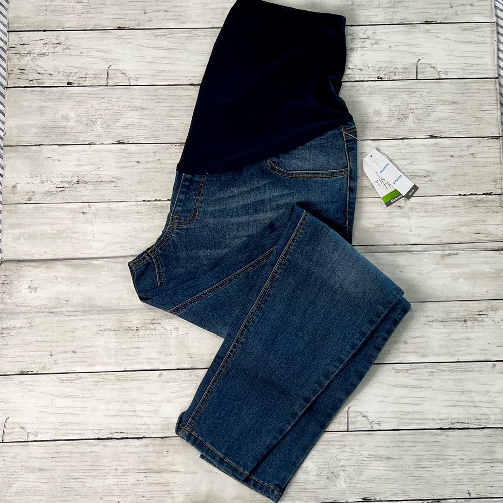 NWT Woman’s Maternity Jeans Large 10-12